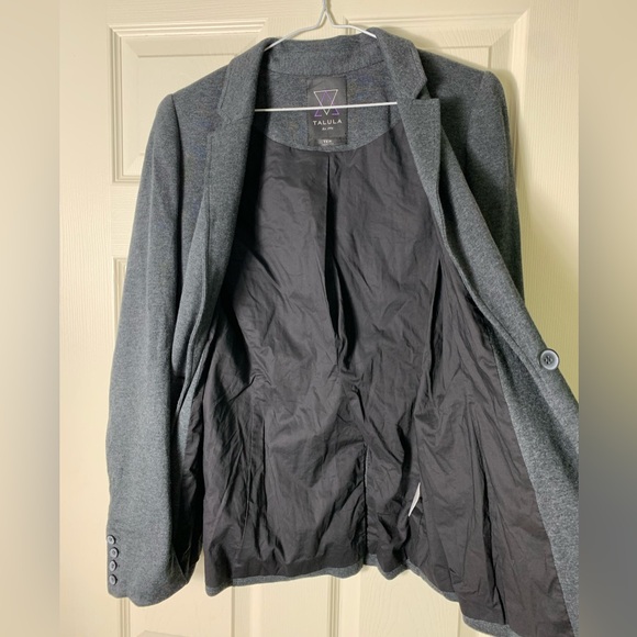 Aritzia Talula | Pima Cotton Modal Blazer Jacket - 10 - Picture 2 of 7